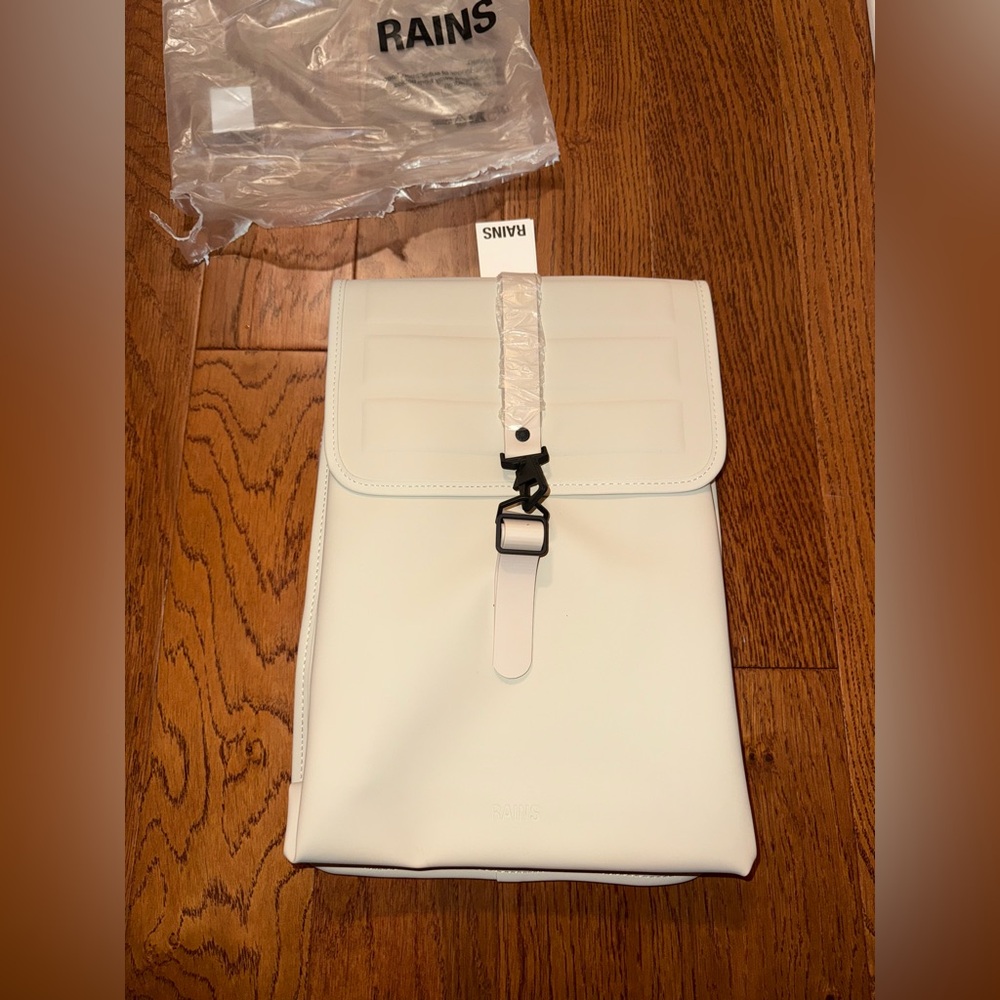 Shield Rucksack - image 2